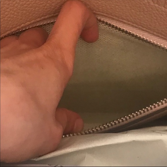 Calvin Klein Medium Tote Pebb Bag - Picture 5 of 7